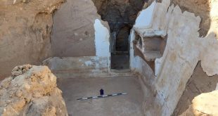 15 مقبرة ترجع الى العصر القبطي بمنطقة مير بمحافظة أسيوط